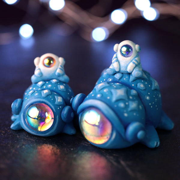 Explorers - Preorder Figurine