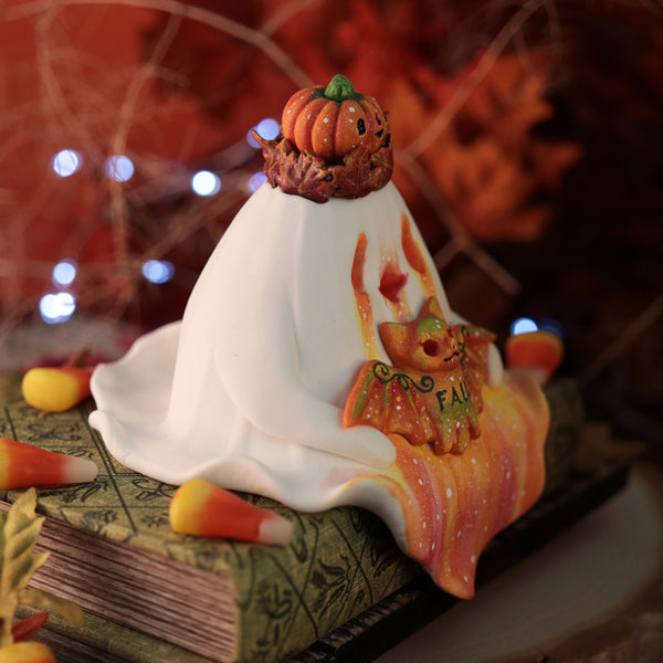 Fall King Shelf Ghost Figurine