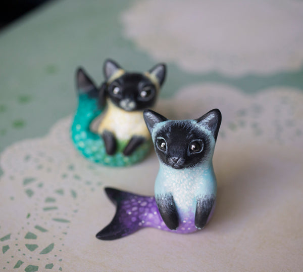 Blue and purple siamese merkitty figurine