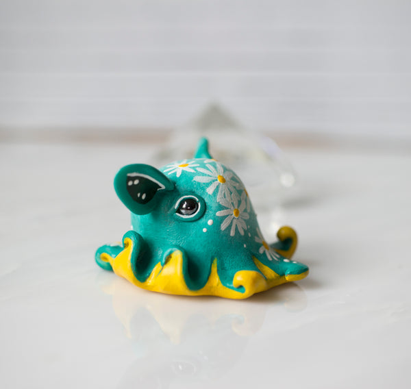 Daisy Dumbo Octopus Figurine
