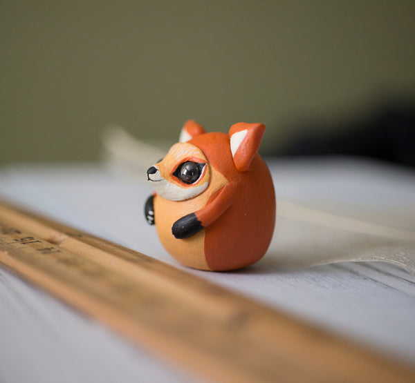 Bubblefox Fox figurine