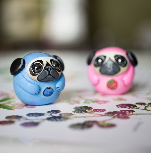 Blueberry Pug Bubble Figurine