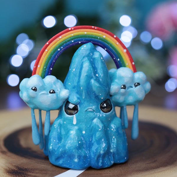 Blue Mountain Figurine
