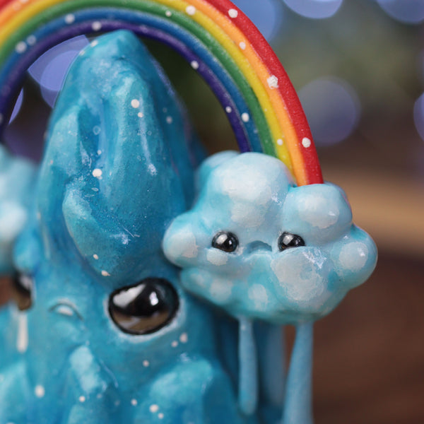 Blue Mountain Figurine