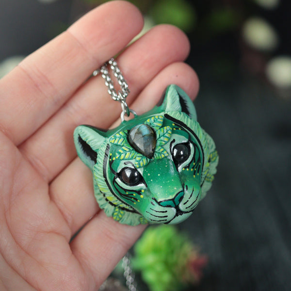 Blue Green Labradorite Tiger Necklace