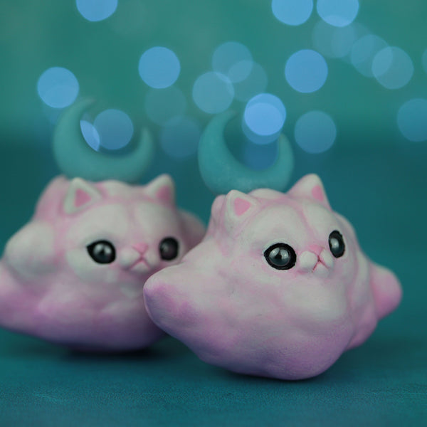 Cotton Candy Kitty Cloud Figurine