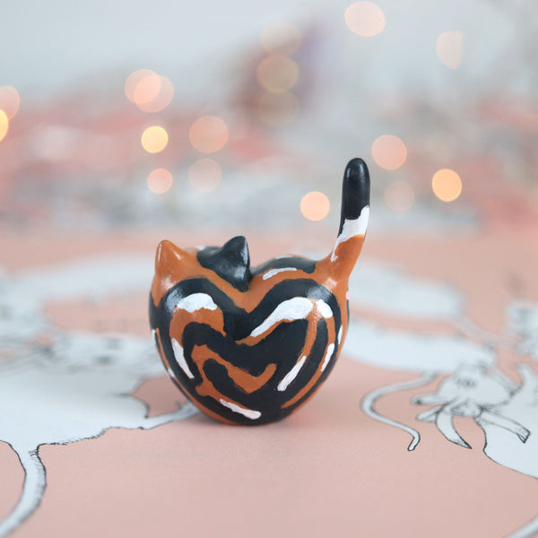 Calico Heart Kitty Figurine