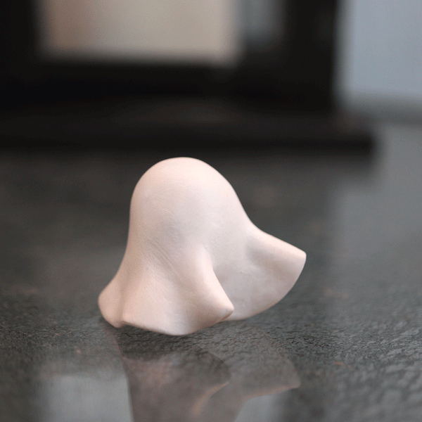 Dancing Ghost 1 Figurine