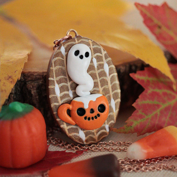 CapBOOccino Ghost Necklace
