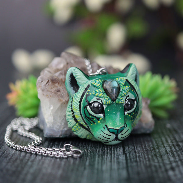 Blue Green Labradorite Tiger Necklace