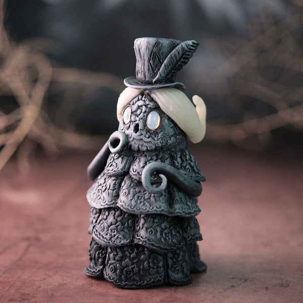 Lady Spookula Figurine