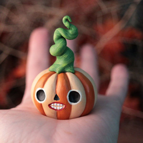 Preorder Villager Jack o'lantern Figurine
