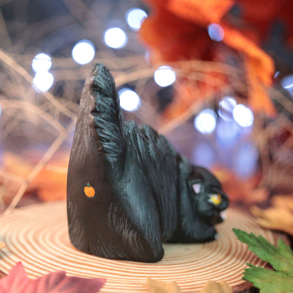 Preorder Hissing Kitty Figurine