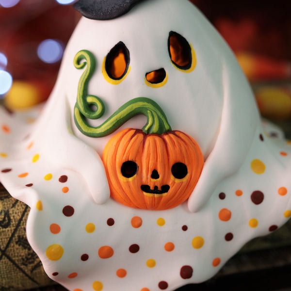 Pump Kin Shelf Ghost Figurine