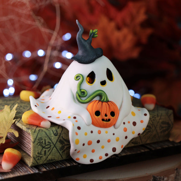 Pump Kin Shelf Ghost Figurine
