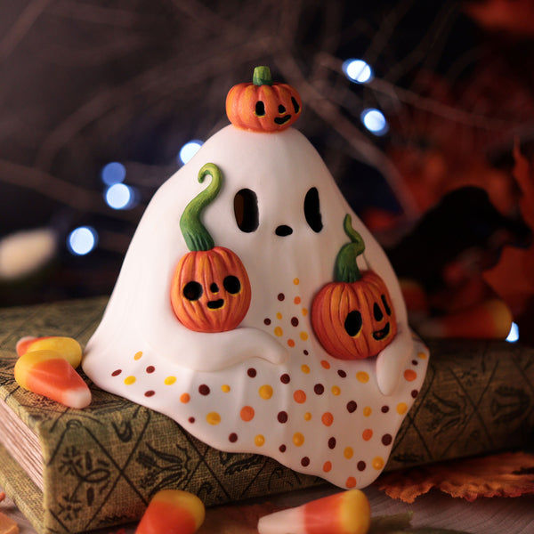 3 Pumpkins Shelf Ghost - Light up Figurine