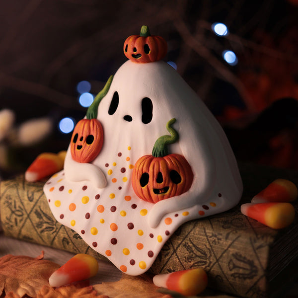 3 Pumpkins Shelf Ghost - Light up Figurine