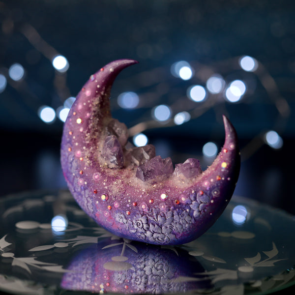 Big Amethyst Glitter Moon Figurine