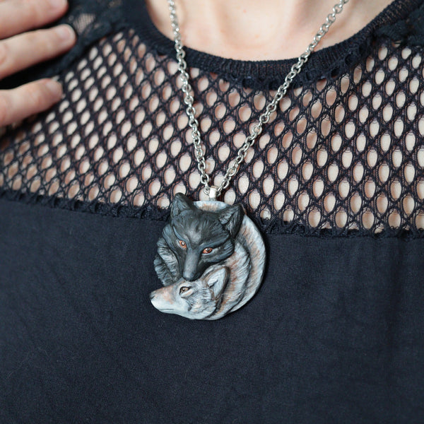 Double Wolf Medallion-Black and Gray Wolves