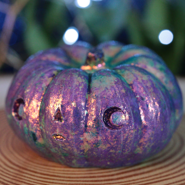 Fancy Mica Pottsfield Pumpkin Figurine