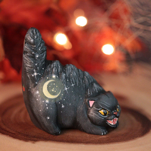 Preorder Hissing Cat Figurine