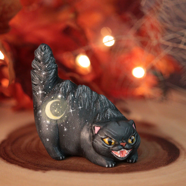 Preorder Hissing Cat Figurine