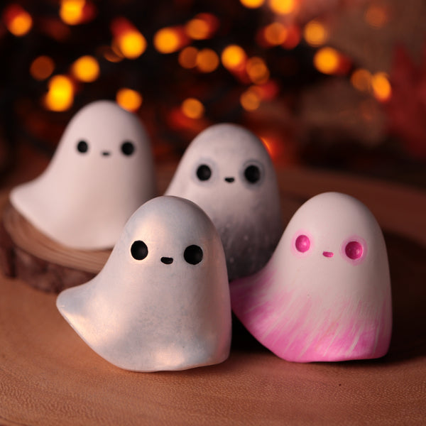 Preorder Floaty Ghost Figuirne