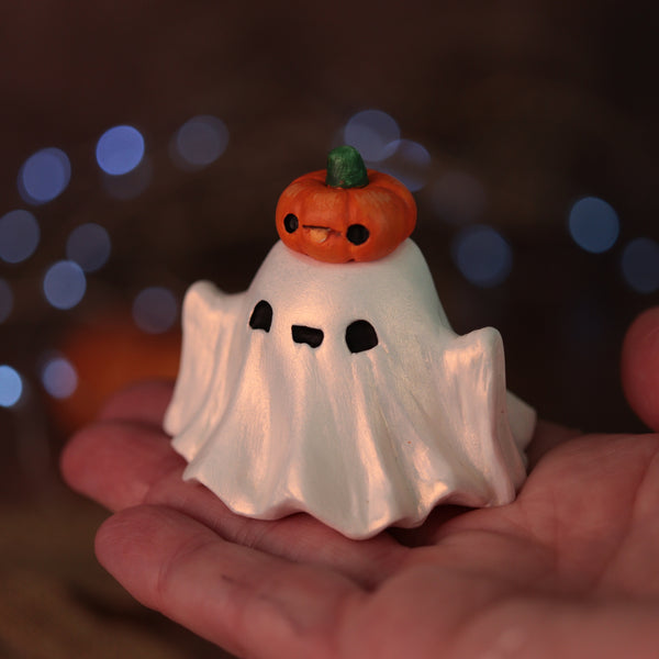 Preorder Ghost Holder Figurine