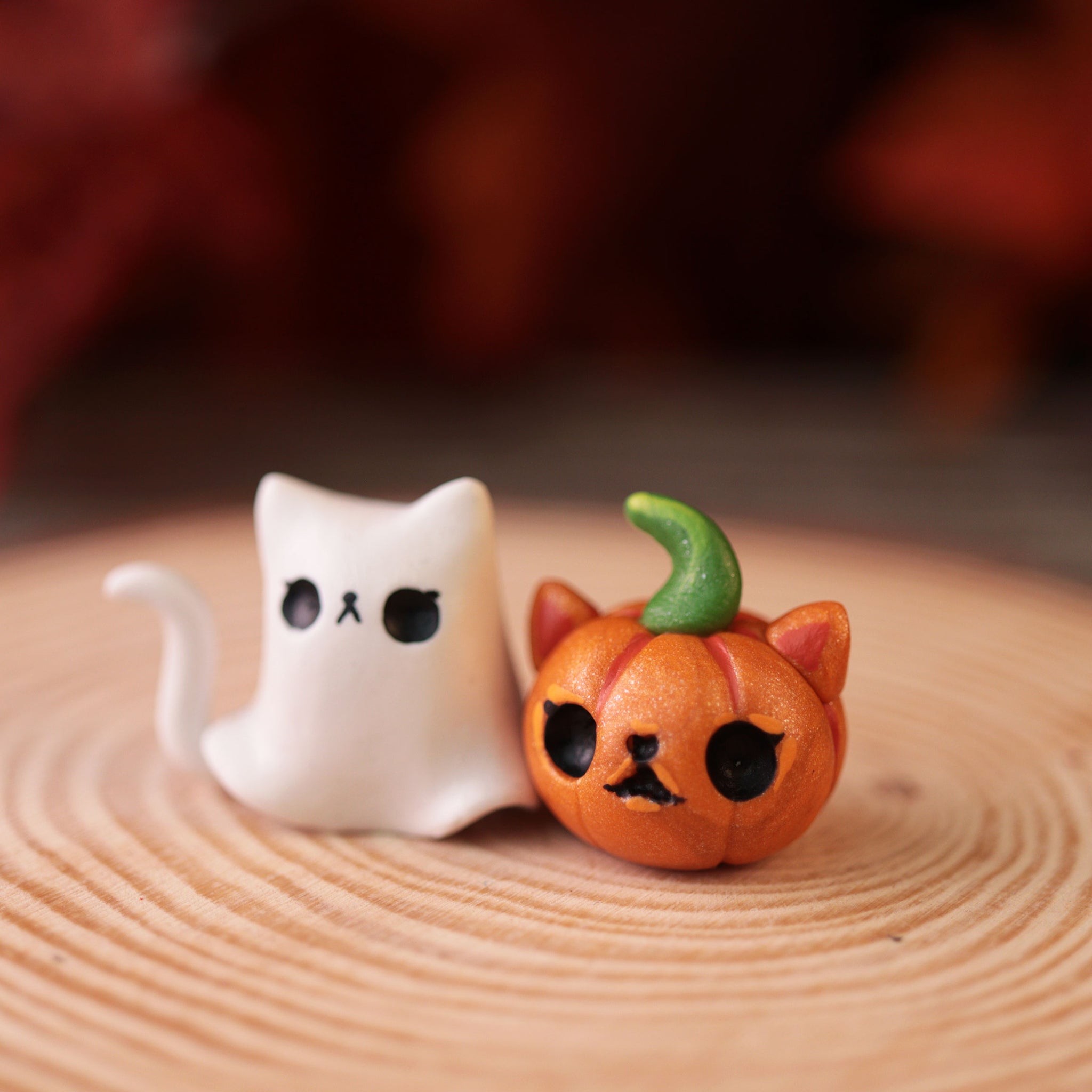 Preorder Mini Kitty Figurine Pair (Discounted)