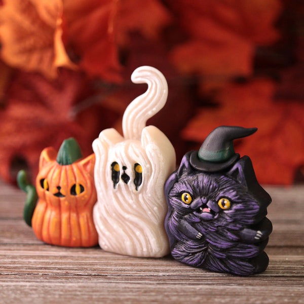 Preorder Spooky Kitty Slice Figurines - Colorful