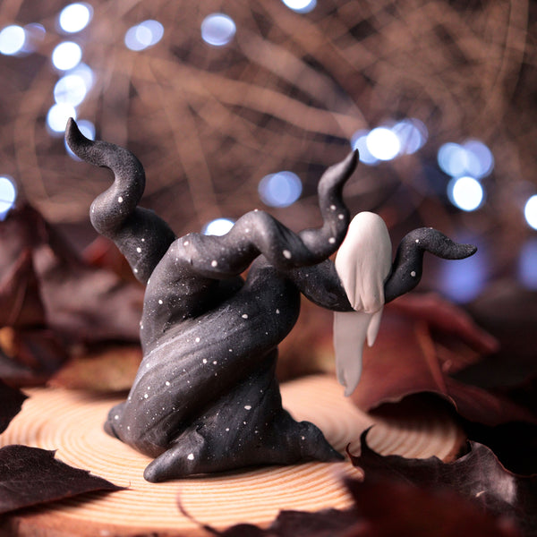 Haunted Tree Figurine #1