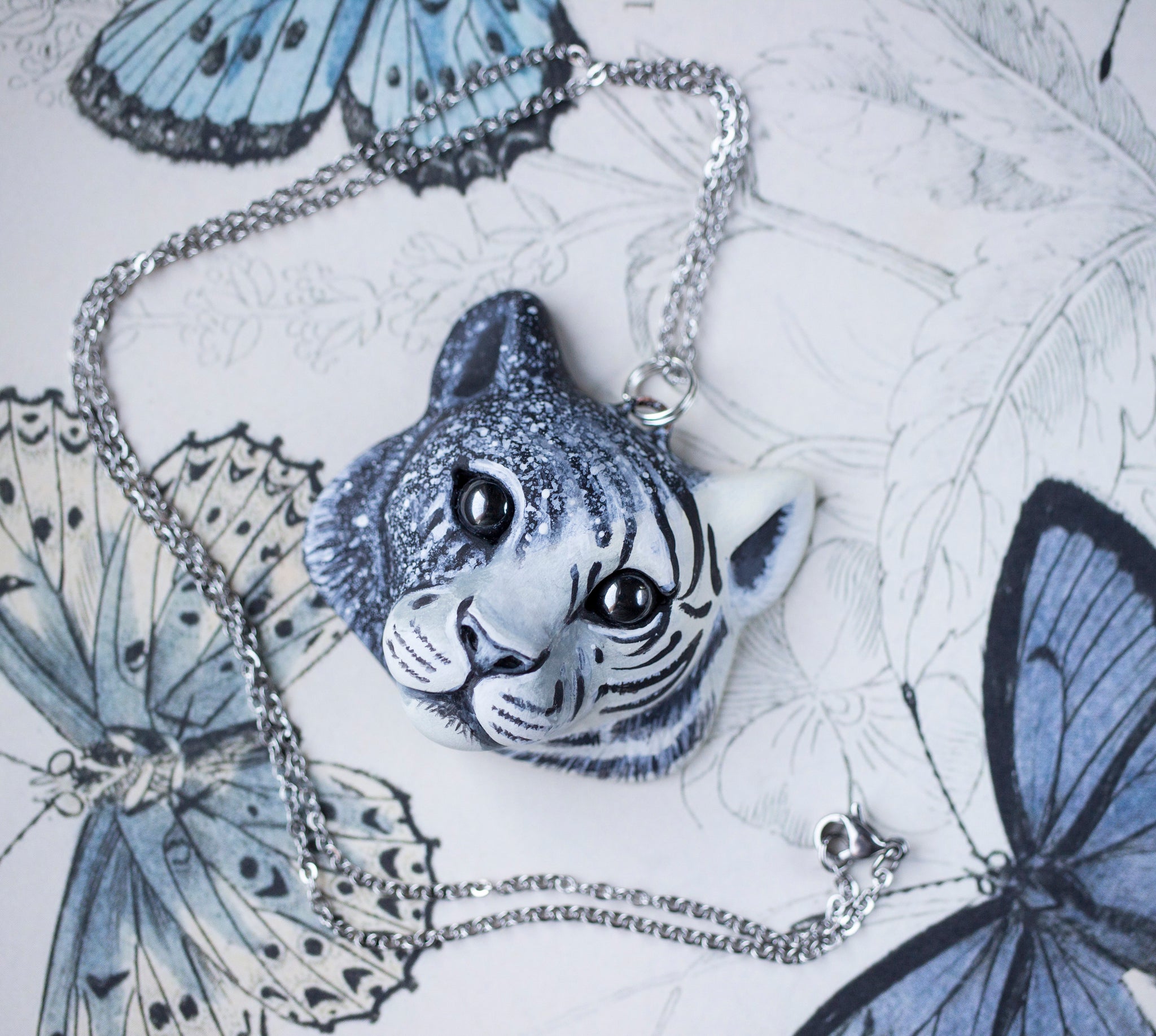 Black and White Tiger Necklace