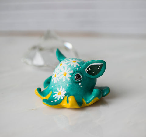 Daisy Dumbo Octopus Figurine