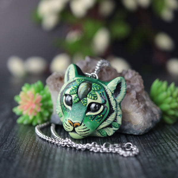 Green Labradorite Tiger Necklace