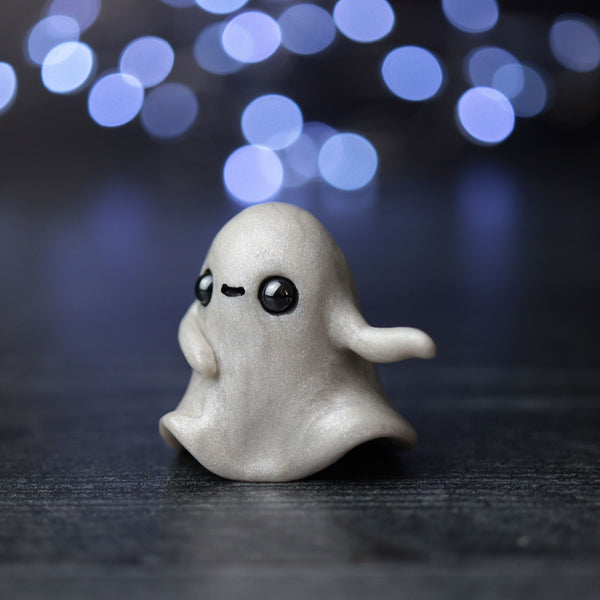 Classic Dancing Ghost Figurine