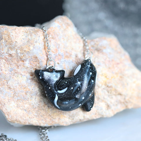 Orca Necklace - hanging position 1