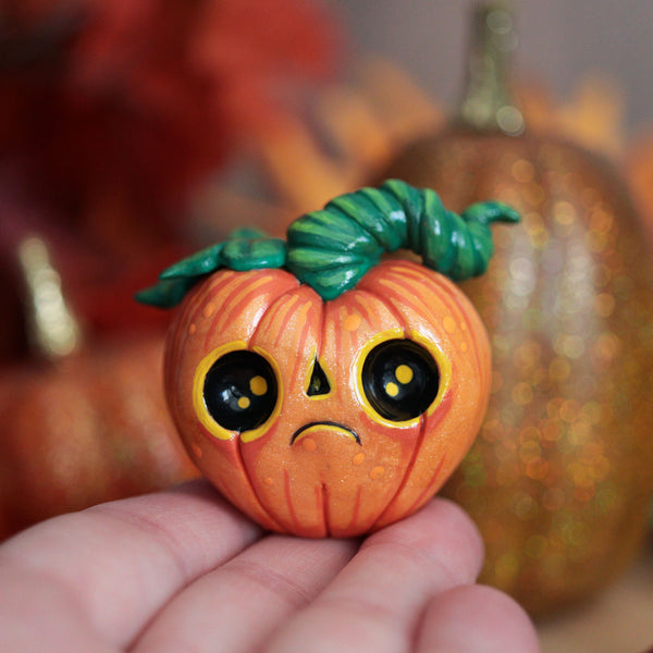 Grumpy Heart Pumpkin Figurine