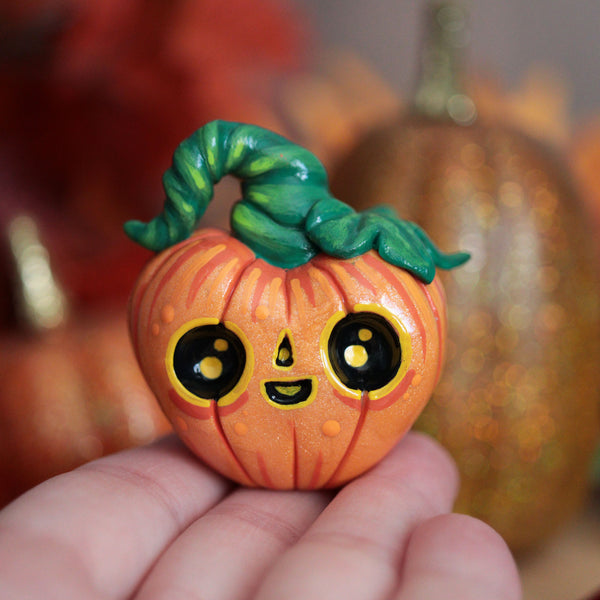 Happy Heart Pumpkin Figurine