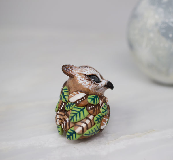 Leafy Owl Figurine