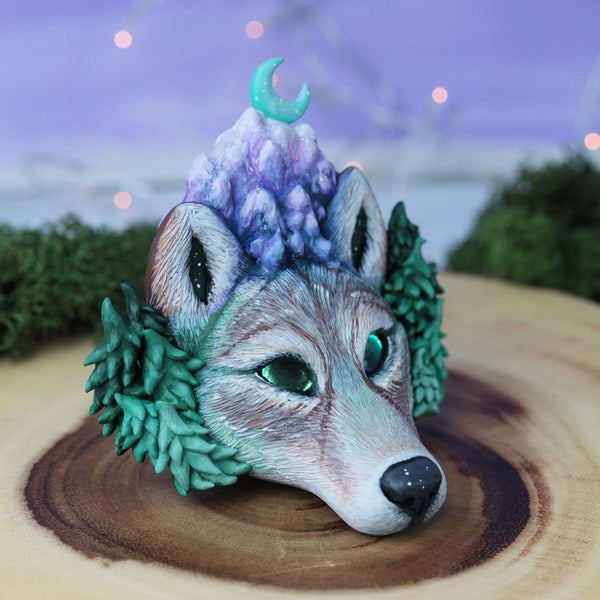 RESERVED - Moonlight Majesty Wolf Bust