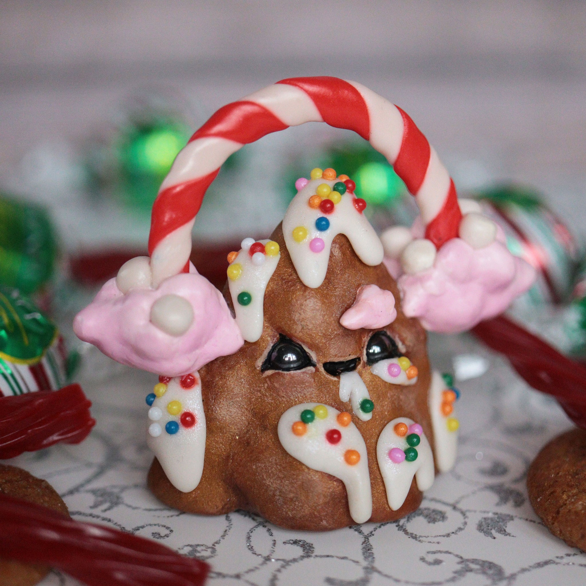 Big Gingerbread Mountain Figurine